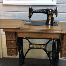 Antique Singer Seeing Machine