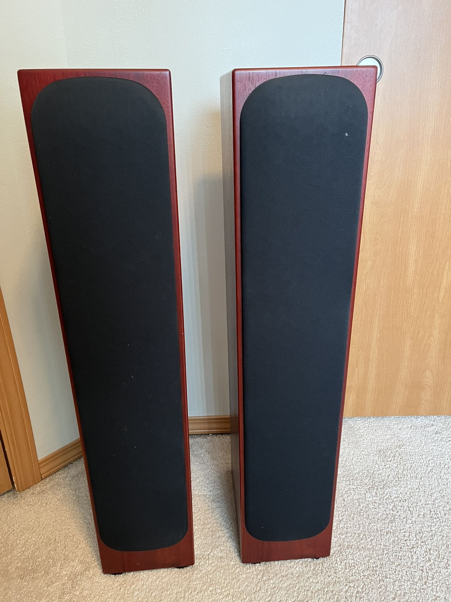 Monitor Audio Model Silver-RS8 Speakers