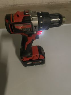 Milwaukee Drill 18volt with battery