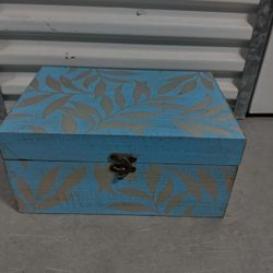 $7 Storage Box