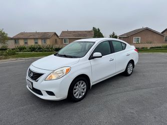 2014 Nissan Versa