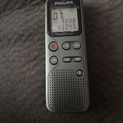 VOICE TRACER  DIGITAL VOICE RECORDER, 8 GB, BLACK