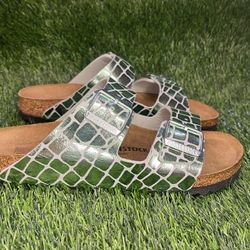 Birkenstock Arizona gator Gleam Women’s 10