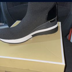 Micheal Kors Skyler Bootie 