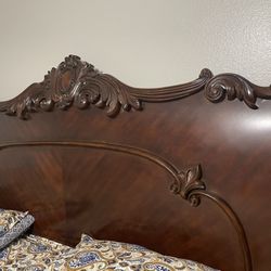 King size bedroom Set