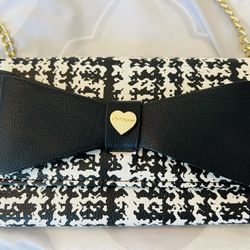 Betsey Johnson Wallet Crossbody 
