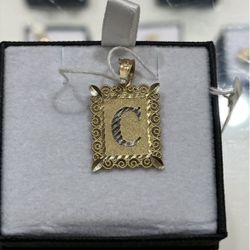 Gold “C” Pendant 10k 1.7g