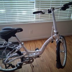 Dahon C8 Folding Bike