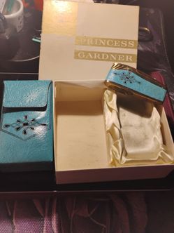 Princess gardener cigarette case and lighter