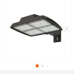 Commercial Electric 1300W Equivalent Integrated LED Commercial Bronze Dusk to Dawn Area Light, 21,000 Lumens, 4000K