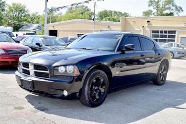 2010 Dodge Charger SXT.