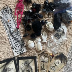 Halloween Decor 