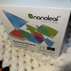 Nanoleaf Shapes - Mini Triangles Expansion Pack 10 panels