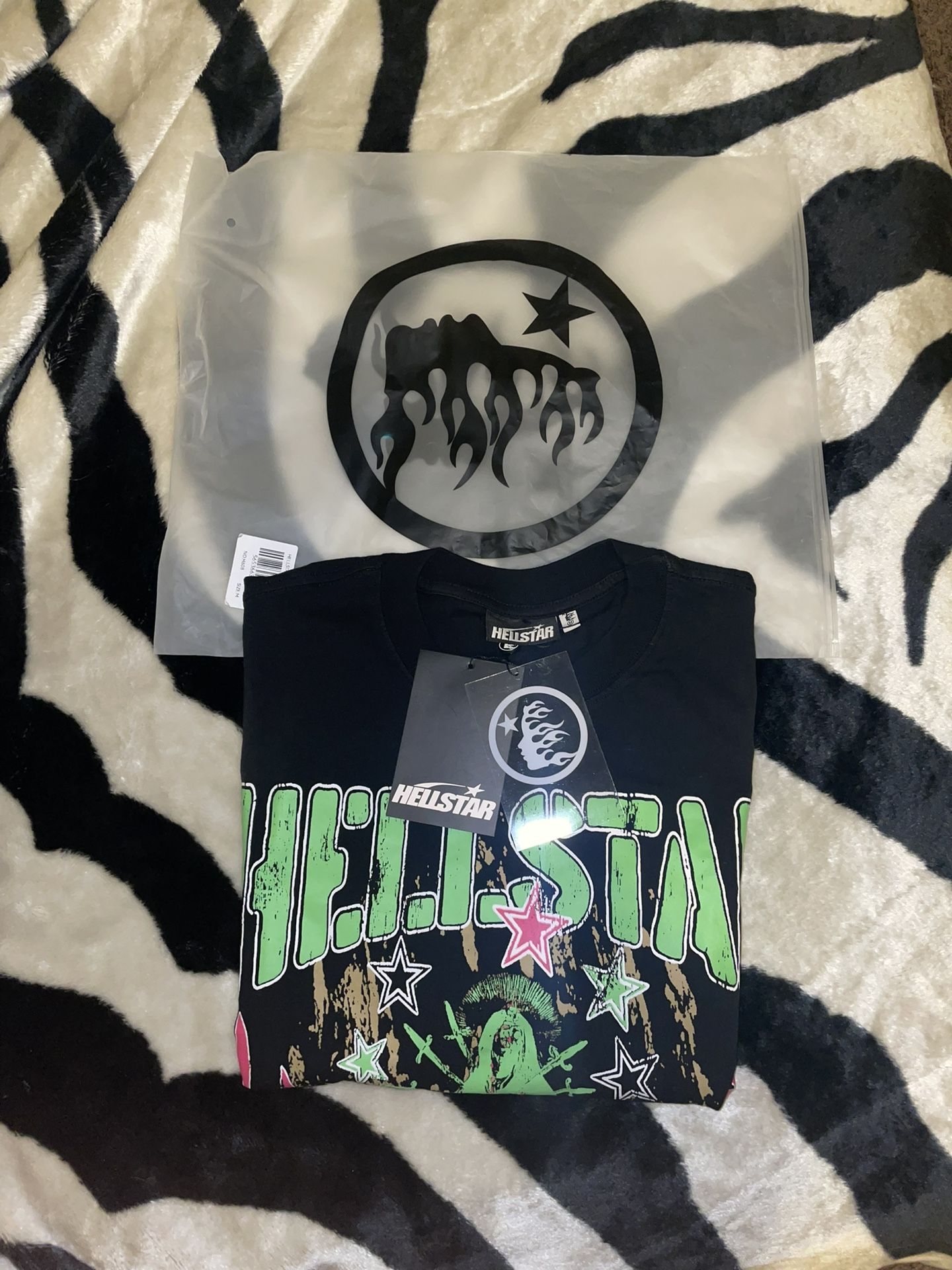 HellStar T-shirts Black Multi Color For Sale 💯🔥