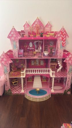 Kid Kraft dollhouse
