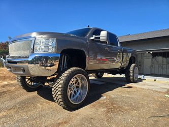 2009 chevy 2500hd duramax!!