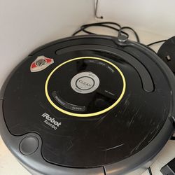 iRobot Roomba Vacuum Cleaner