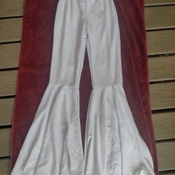Arabella Bell Bottom Plain white Pants size small