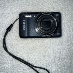 Samsung WB35F 16.2MP Digital Camera WiFi & NFC 12x Optical Zoom 2.7 LCD Blue