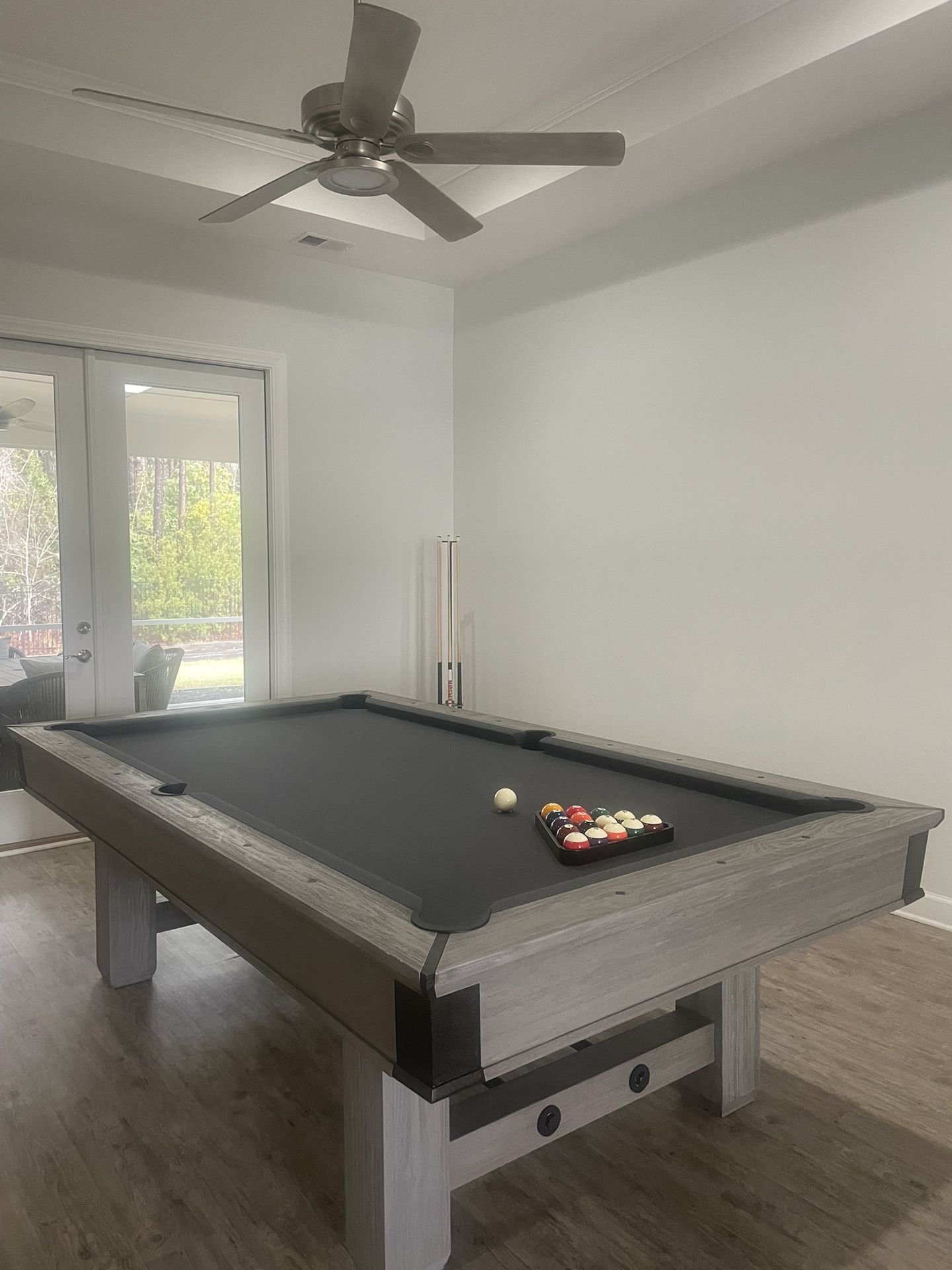 Brunswick Pool Table With Equipment 