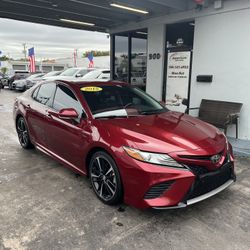 2018 Toyota Camry XSE 