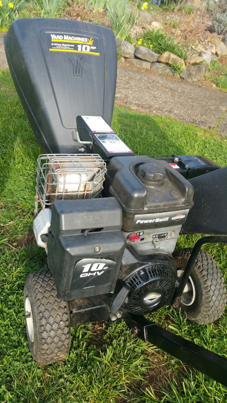10hp Wood Chipper 3Way Leaf Shredder Mulch Maker for Sale in Salem, OR