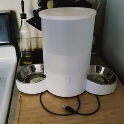 Dual App Controlled Pet Feeder and Stand
