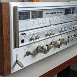 Vintage Pioneer SX-980 stereo receiver. Completely Restored/Recapped. 80w/ch