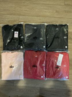 Alo Crew Neck Pullover 