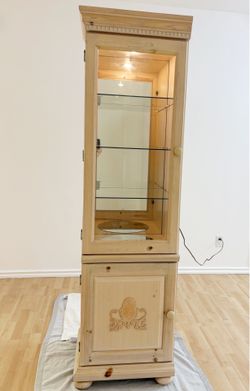 Display Cabinet