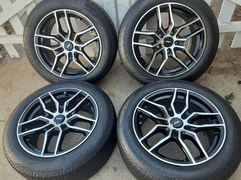 16 inches rims Gloss black Wheels 5 lugs 5x120 bolt pattern fif on other cars too