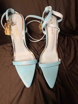 Liliana Light Blue Pointed-Toe Heels