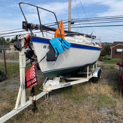 Sailboat. Wellcraft  Starwind. 22