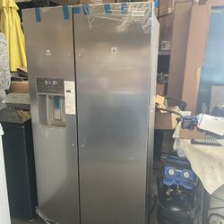 Side By Side Refrigerator Counter Depth Frigidaire Gallery 