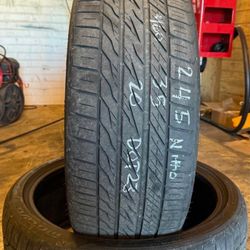 Pair Of 2 Used Nitto Motivo 245/35R20