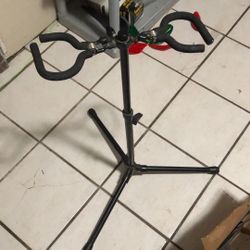 Guitar Stand 