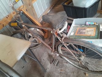 Barn cleanout-Vintahe Bristish Bicycle (Phillips)