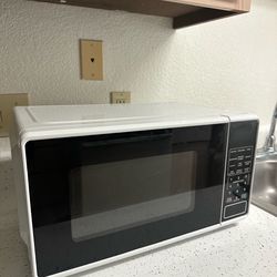 Small microwave