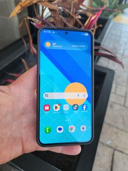 Samsung  s22 plus Att or Cricket