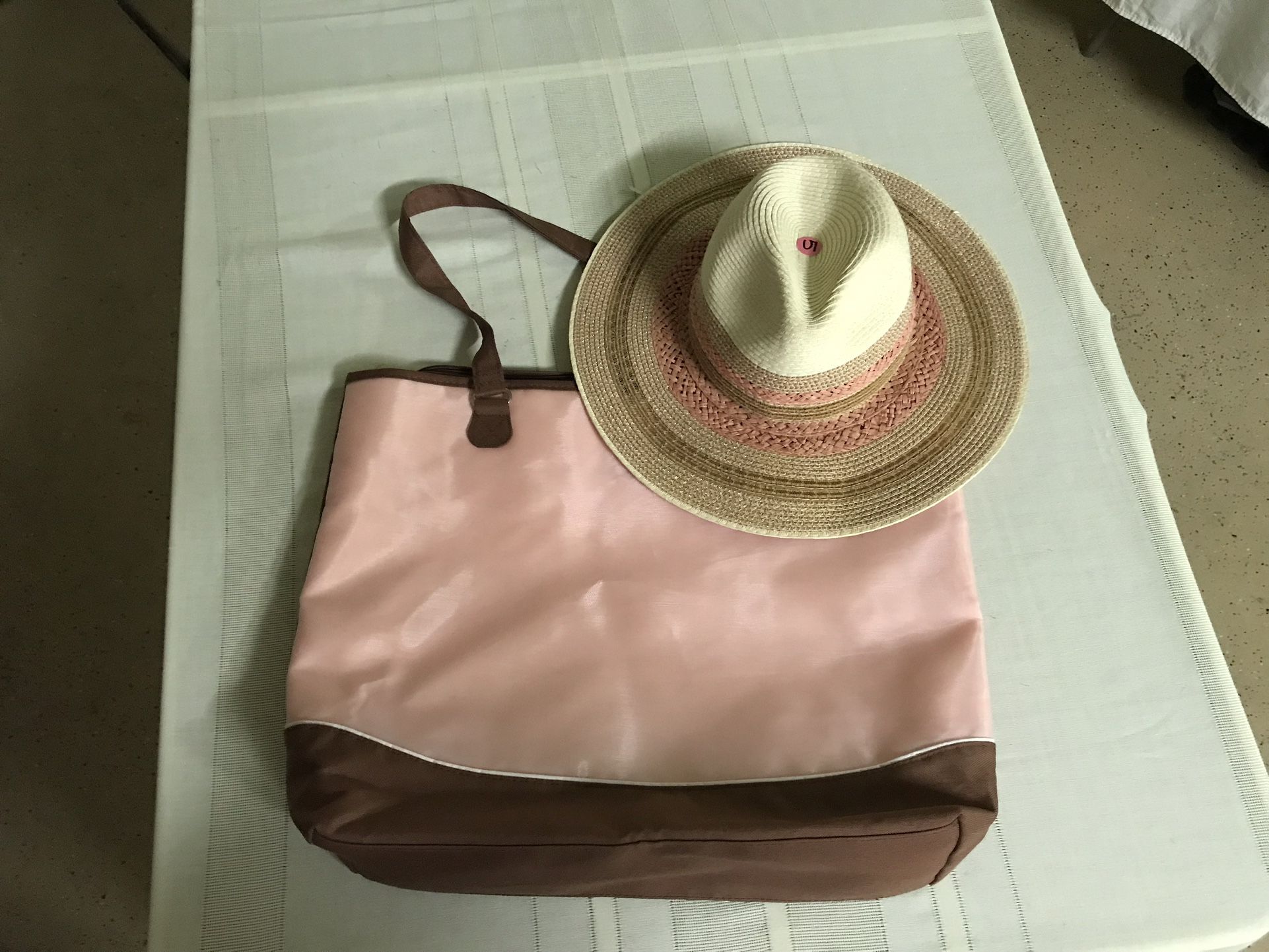 Sun Hat & Beach Bag