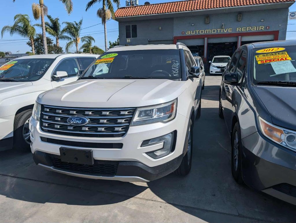 2017 Ford Explorer