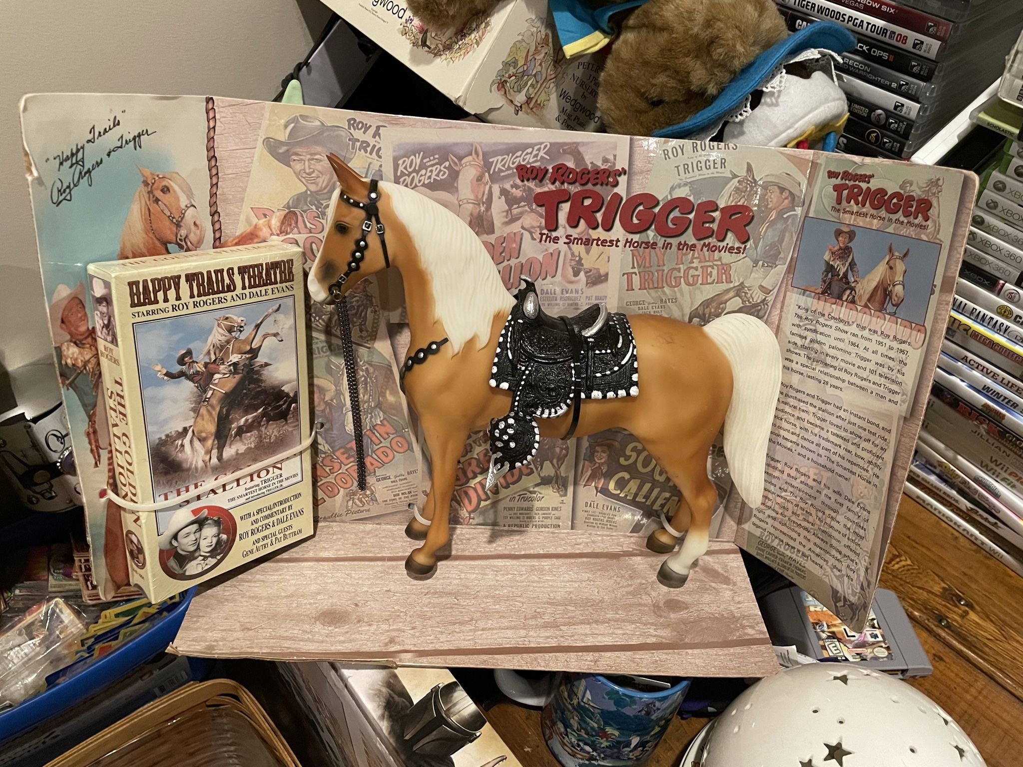 WILL RODGERS TRIGGER HORSE AND VHS TAPE