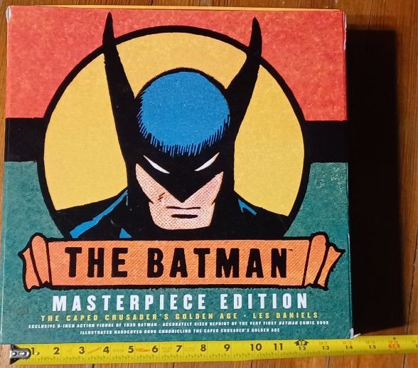 Batman Action Figure Comic Book Set DC Masterpiece Collection