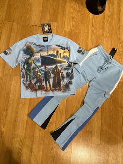 New stacked sweat pants new shirt