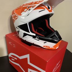 Alpine Stars XXL-Helmet SM5, DOT Approved New Unused In Box