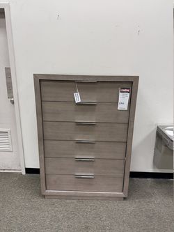 6 Drawer Chest - Taupe | Dresser | Tallboy