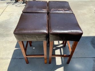 FOUR (4) SOLID CHERRY WOOD HIGH TOP TABLE / BAR STOOLS
