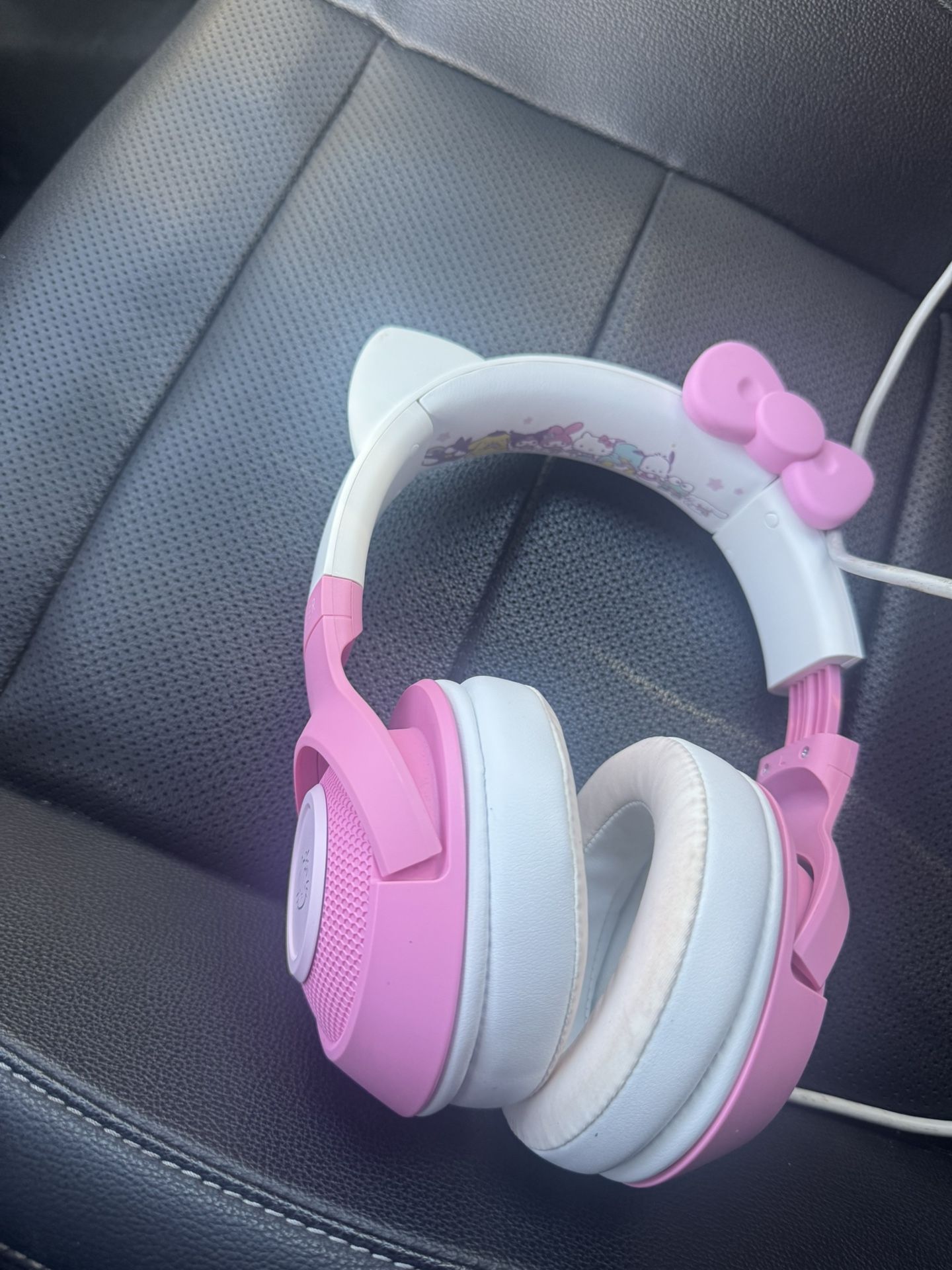 Hello Kitty Headphones 