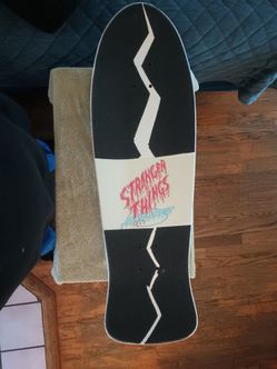 Stranger Things Flying Eddie