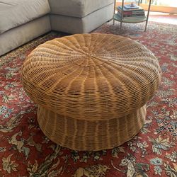 Mid Century Natural Wicker Coffe Table.  Aventura Area